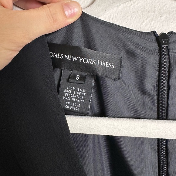 Jones New York vintage Y2K black 100% silk beaded v neck maxi dress sheer cap 8 - Picture 4 of 6